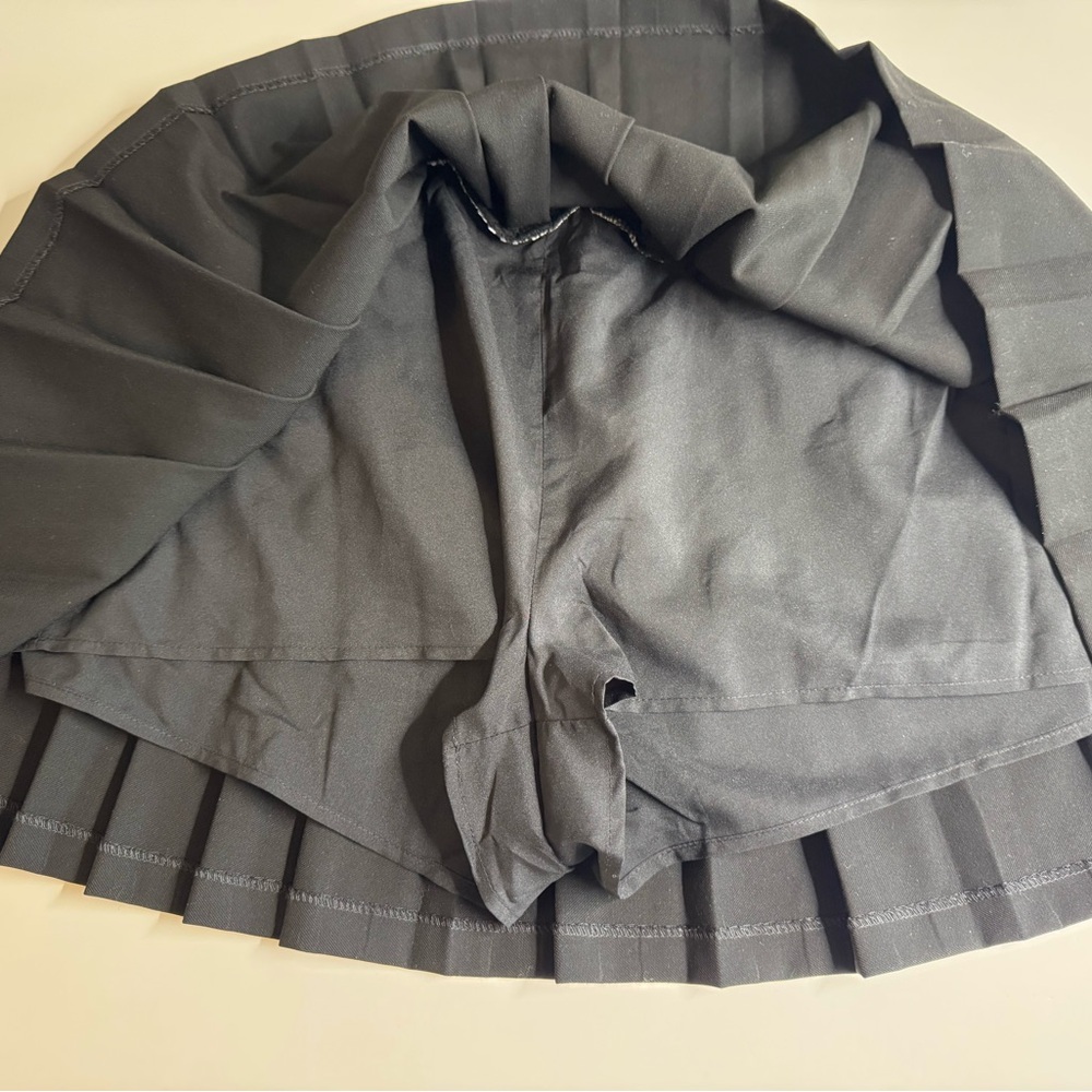 Oak + Fort skirt. Large. Black. NWT. - Picture 6 of 8